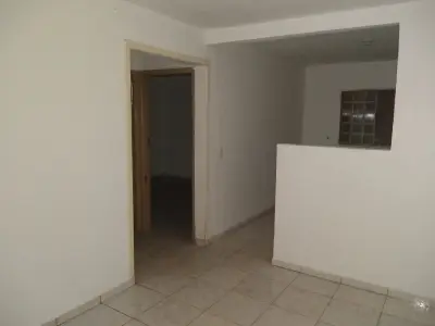 LOTE 001 - 01  PRÉDIO SITUADO NA CIDADE NOVA RUA DA VIOLETA LOTE 18  SANTA MARIA- DF, (NO ESTADO)