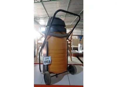 LOTE 003 - 01 ASPIRADOR DE PÓ INDUSTRIAL MODELO TURBO 5002 PRO MARCA ELECTROLUX. (NO ESTADO) ATENÇÃO! FAZER A VISITAÇÃO ANTES DE ARREMATAR, NÃO SABEMOS SE FUNCIONA, LEILÃO NÃO TEM GARANTIA E NEM DEVOLUÇÃO, SUJEITO A POSSÍVEIS AVARIAS VISÍVEIS/OCULTAS E/OU AUSÊNCIA DE COMPONENTES.