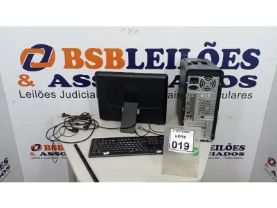 LOTE 019 - 01 CPU MARCA POSITIVO, 01 MONITOR MARCA POSITIVO E 01 TECLADO MARCA POSITIVO. (NO ESTADO) ATENÇÃO! FAZER A VISITAÇÃO ANTES DE ARREMATAR, NÃO SABEMOS SE FUNCIONA, LEILÃO NÃO TEM GARANTIA E NEM DEVOLUÇÃO, SUJEITO A POSSÍVEIS AVARIAS VISÍVEIS/OCULTAS E/OU AUSÊNCIA DE COMPONENTES.