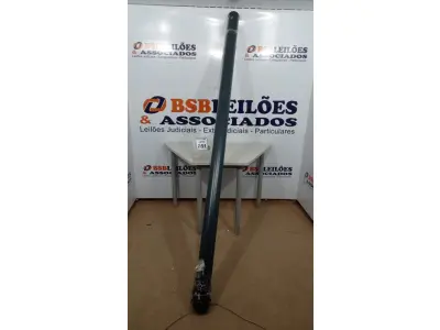 LOTE 051 - 01 TELA DE PROJEÇÃO RETRÁTIL. (NO ESTADO) ATENÇÃO! FAZER A VISITAÇÃO ANTES DE ARREMATAR, NÃO SABEMOS SE FUNCIONA, LEILÃO NÃO TEM GARANTIA E NEM DEVOLUÇÃO, SUJEITO A POSSÍVEIS AVARIAS VISÍVEIS/OCULTAS E/OU AUSÊNCIA DE COMPONENTES.