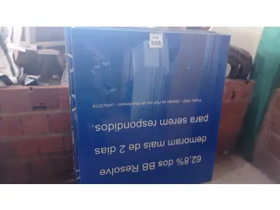 LOTE 506 - 05 PAINÉIS DE VIDRO NA COR AZUL DE 1,32X1,19. (NO ESTADO) ATENÇÃO! FAZER A VISITAÇÃO ANTES DE ARREMATAR, NÃO SABEMOS SE FUNCIONA, LEILÃO NÃO TEM GARANTIA E NEM DEVOLUÇÃO, SUJEITO A POSSÍVEIS AVARIAS VISÍVEIS/OCULTAS E/OU AUSÊNCIA DE COMPONENTES.