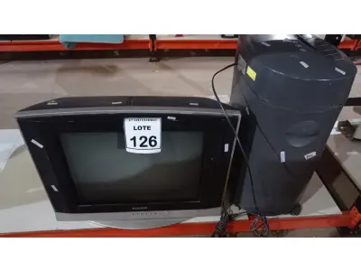 LOTE 126 - 01 TV DE TUBO MARCA SAMSUNG, 01 FRAGMENTADORA DE PAPEL E 01 EVAPORADORA MARCA KOMECO. (NO ESTADO) ATENÇÃO! FAZER A VISITAÇÃO ANTES DE ARREMATAR, NÃO SABEMOS SE FUNCIONA, LEILÃO NÃO TEM GARANTIA E NEM DEVOLUÇÃO, SUJEITO A POSSÍVEIS AVARIAS VISÍVEIS/OCULTAS E/OU AUSÊNCIA DE COMPONENTES.