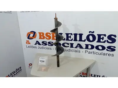 LOTE 154 - 01 BROCA PERFURADOR DE SOLO. (NO ESTADO, NÃO SABEMOS SE FUNCIONA. LEILÃO NÃO TEM GARANTIA E NEM DEVOLUÇÃO, SUJEITO A POSSÍVEIS AVARIAS VISÍVEIS/OCULTAS E/OU AUSÊNCIA DE COMPONENTES)