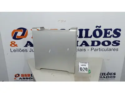 LOTE 038 - 01 COMPUTADOR MARCA APPLE. (NO ESTADO) ATENÇÃO! FAZER A VISITAÇÃO ANTES DE ARREMATAR, NÃO SABEMOS SE FUNCIONA, LEILÃO NÃO TEM GARANTIA E NEM DEVOLUÇÃO, SUJEITO A POSSÍVEIS AVARIAS VISÍVEIS/OCULTAS E/OU AUSÊNCIA DE COMPONENTES.