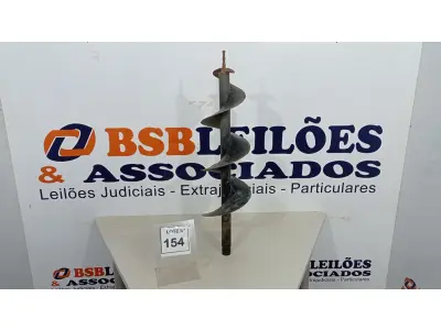 LOTE 154 - 01 BROCA PERFURADOR DE SOLO. (NO ESTADO, NÃO SABEMOS SE FUNCIONA. LEILÃO NÃO TEM GARANTIA E NEM DEVOLUÇÃO, SUJEITO A POSSÍVEIS AVARIAS VISÍVEIS/OCULTAS E/OU AUSÊNCIA DE COMPONENTES)
