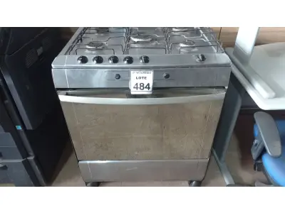 LOTE 484 - 01 FOGÃO COM 05 BOCAS. (NO ESTADO) ATENÇÃO! FAZER A VISITAÇÃO ANTES DE ARREMATAR, NÃO SABEMOS SE FUNCIONA, LEILÃO NÃO TEM GARANTIA E NEM DEVOLUÇÃO, SUJEITO A POSSÍVEIS AVARIAS VISÍVEIS/OCULTAS E/OU AUSÊNCIA DE COMPONENTES.