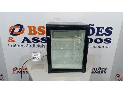 LOTE 022 - 01 FRIGOBAR. (NO ESTADO) ATENÇÃO! FAZER A VISITAÇÃO ANTES DE ARREMATAR, NÃO SABEMOS SE FUNCIONA, LEILÃO NÃO TEM GARANTIA E NEM DEVOLUÇÃO, SUJEITO A POSSÍVEIS AVARIAS VISÍVEIS/OCULTAS E/OU AUSÊNCIA DE COMPONENTES.