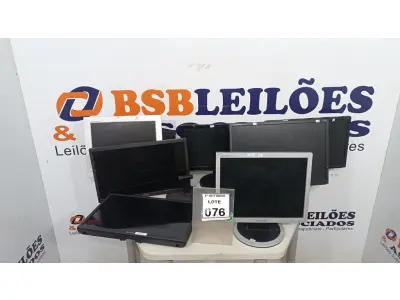 LOTE 076 - 08 MONITORES DE MARCAS E MODELOS DIVERSOS. (NO ESTADO) ATENÇÃO! FAZER A VISITAÇÃO ANTES DE ARREMATAR, NÃO SABEMOS SE FUNCIONA, LEILÃO NÃO TEM GARANTIA E NEM DEVOLUÇÃO, SUJEITO A POSSÍVEIS AVARIAS VISÍVEIS/OCULTAS E/OU AUSÊNCIA DE COMPONENTES