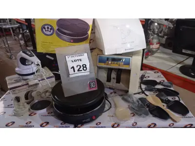LOTE 128 - 01 MÁQUINA DE CONTAR CÉDULAS, 01 RELÓGIO DE PONTO, 01 DISPENSE DE ÁLCOOL, 01 MASSAGEADOR PORTÁTIL E 01 GRELHADOR E RAQUETE. (NO ESTADO) ATENÇÃO! FAZER A VISITAÇÃO ANTES DE ARREMATAR, NÃO SABEMOS SE FUNCIONA, LEILÃO NÃO TEM GARANTIA E NEM DEVOLUÇÃO, SUJEITO A POSSÍVEIS AVARIAS VISÍVEIS/OCULTAS E/OU AUSÊNCIA DE COMPONENTES.