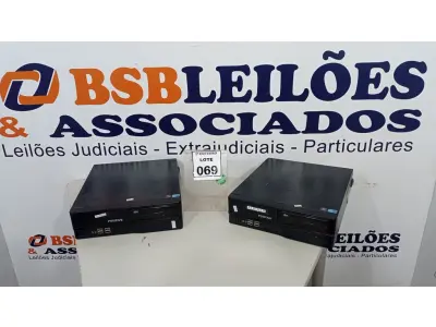 LOTE 069 - 02 MICROS COMPUTADORES MARCA POSITIVO. (NO ESTADO) ATENÇÃO! FAZER A VISITAÇÃO ANTES DE ARREMATAR, NÃO SABEMOS SE FUNCIONA, LEILÃO NÃO TEM GARANTIA E NEM DEVOLUÇÃO, SUJEITO A POSSÍVEIS AVARIAS VISÍVEIS/OCULTAS E/OU AUSÊNCIA DE COMPONENTES.