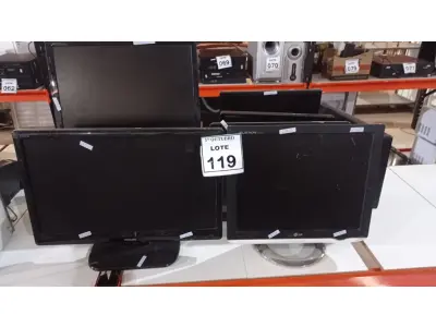 LOTE 119 - 10 MONITORES DE MARCAS E MODELOS DIVERSOS. (NO ESTADO) ATENÇÃO! FAZER A VISITAÇÃO ANTES DE ARREMATAR, NÃO SABEMOS SE FUNCIONA, LEILÃO NÃO TEM GARANTIA E NEM DEVOLUÇÃO, SUJEITO A POSSÍVEIS AVARIAS VISÍVEIS/OCULTAS E/OU AUSÊNCIA DE COMPONENTES.