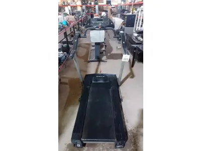 LOTE 355 - 01 ESTEIRA ERGOMÉTRICA MARCA REEBOK. (NO ESTADO) ATENÇÃO! FAZER A VISITAÇÃO ANTES DE ARREMATAR, NÃO SABEMOS SE FUNCIONA, LEILÃO NÃO TEM GARANTIA E NEM DEVOLUÇÃO, SUJEITO A POSSÍVEIS AVARIAS VISÍVEIS/OCULTAS E/OU AUSÊNCIA DE COMPONENTES.