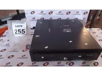 LOTE 255 - 01 GAVETA DE DINHEIRO. (NO ESTADO) ATENÇÃO! FAZER A VISITAÇÃO ANTES DE ARREMATAR, NÃO SABEMOS SE FUNCIONA, LEILÃO NÃO TEM GARANTIA E NEM DEVOLUÇÃO, SUJEITO A POSSÍVEIS AVARIAS VISÍVEIS/OCULTAS E/OU AUSÊNCIA DE COMPONENTES.