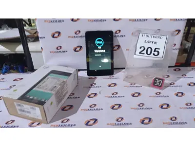LOTE 205 - 01 TABLET MODELO VENUE 7 16GB TELA HD 7’’ MARCA DELL. (NO ESTADO) ATENÇÃO! FAZER A VISITAÇÃO ANTES DE ARREMATAR, NÃO SABEMOS SE FUNCIONA, LEILÃO NÃO TEM GARANTIA E NEM DEVOLUÇÃO, SUJEITO A POSSÍVEIS AVARIAS VISÍVEIS/OCULTAS E/OU AUSÊNCIA DE COMPONENTES.