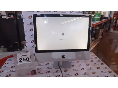 LOTE 250 - 01 IMAC APPLE. (NO ESTADO) ATENÇÃO! FAZER A VISITAÇÃO ANTES DE ARREMATAR, NÃO SABEMOS SE FUNCIONA, LEILÃO NÃO TEM GARANTIA E NEM DEVOLUÇÃO, SUJEITO A POSSÍVEIS AVARIAS VISÍVEIS/OCULTAS E/OU AUSÊNCIA DE COMPONENTES.