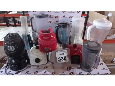 LOTE 338 - 01 LOTE COM VÁRIOS LIQUIDIFICADORES DE MARCAS E MODELOS DIVERSOS. (NO ESTADO) ATENÇÃO! FAZER A VISITAÇÃO ANTES DE ARREMATAR, NÃO SABEMOS SE FUNCIONA, LEILÃO NÃO TEM GARANTIA E NEM DEVOLUÇÃO, SUJEITO A POSSÍVEIS AVARIAS VISÍVEIS/OCULTAS E/OU AUSÊNCIA DE COMPONENTES.