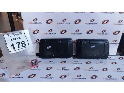 LOTE 178 - 02 TABLETS MARCA MOTOROLA. (NO ESTADO) ATENÇÃO! FAZER A VISITAÇÃO ANTES DE ARREMATAR, NÃO SABEMOS SE FUNCIONA, LEILÃO NÃO TEM GARANTIA E NEM DEVOLUÇÃO, SUJEITO A POSSÍVEIS AVARIAS VISÍVEIS/OCULTAS E/OU AUSÊNCIA DE COMPONENTES