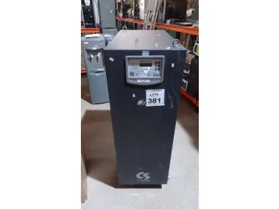 LOTE 381 - 01 NOBREAK 15 KVA. (NO ESTADO) ATENÇÃO! FAZER A VISITAÇÃO ANTES DE ARREMATAR, NÃO SABEMOS SE FUNCIONA, LEILÃO NÃO TEM GARANTIA E NEM DEVOLUÇÃO, SUJEITO A POSSÍVEIS AVARIAS VISÍVEIS/OCULTAS E/OU AUSÊNCIA DE COMPONENTES.