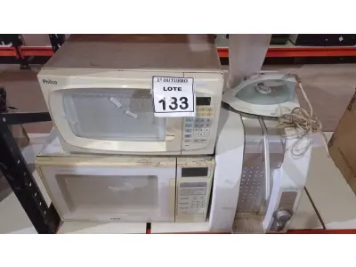 LOTE 133 - 02 MICRO-ONDAS MARCAS PHILCO E CCE, 03 PURIFICADORES DE ÁGUA, 01 FERRO DE PASSAR E 01 COPO DE LIQUIDIFICADOR. (NO ESTADO) ATENÇÃO! FAZER A VISITAÇÃO ANTES DE ARREMATAR, NÃO SABEMOS SE FUNCIONA, LEILÃO NÃO TEM GARANTIA E NEM DEVOLUÇÃO, SUJEITO A POSSÍVEIS AVARIAS VISÍVEIS/OCULTAS E/OU AUSÊNCIA DE COMPONENTES.