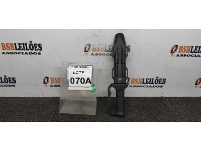 LOTE 070 - 01 FACA TÁTICA COM SOCO INGLÊS NO CABO PEDERNEIRA E AMOLADOR BAINHA DE ABS TAMANHO TOTAL 30CM. (NO ESTADO) ATENÇÃO! FAZER A VISITAÇÃO ANTES DE ARREMATAR, NÃO SABEMOS SE FUNCIONA, LEILÃO NÃO TEM GARANTIA E NEM DEVOLUÇÃO, SUJEITO A POSSÍVEIS AVARIAS VISÍVEIS/OCULTAS E/OU AUSÊNCIA DE COMPONENTES.