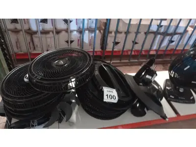 LOTE 100 - 01 LOTE COM VÁRIOS VENTILADORES DESMONTADOS MARCAS VARIADAS. (NO ESTADO) ATENÇÃO! FAZER A VISITAÇÃO ANTES DE ARREMATAR, NÃO SABEMOS SE FUNCIONA, LEILÃO NÃO TEM GARANTIA E NEM DEVOLUÇÃO, SUJEITO A POSSÍVEIS AVARIAS VISÍVEIS/OCULTAS E/OU AUSÊNCIA DE COMPONENTES.
