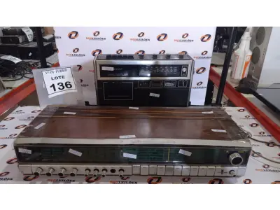 LOTE 136 - 01 RÁDIO GRAVADOR MARCA SHARP E 01 SINTONIZADOR AMPLIFICADOR MARCA PHILIPS. (NO ESTADO) ATENÇÃO! FAZER A VISITAÇÃO ANTES DE ARREMATAR, NÃO SABEMOS SE FUNCIONA, LEILÃO NÃO TEM GARANTIA E NEM DEVOLUÇÃO, SUJEITO A POSSÍVEIS AVARIAS VISÍVEIS/OCULTAS E/OU AUSÊNCIA DE COMPONENTES.