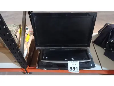 LOTE 331 - 06 MONITORES DE MARCAS E MODELOS DIVERSOS. (NO ESTADO) ATENÇÃO! FAZER A VISITAÇÃO ANTES DE ARREMATAR, NÃO SABEMOS SE FUNCIONA, LEILÃO NÃO TEM GARANTIA E NEM DEVOLUÇÃO, SUJEITO A POSSÍVEIS AVARIAS VISÍVEIS/OCULTAS E/OU AUSÊNCIA DE COMPONENTES.