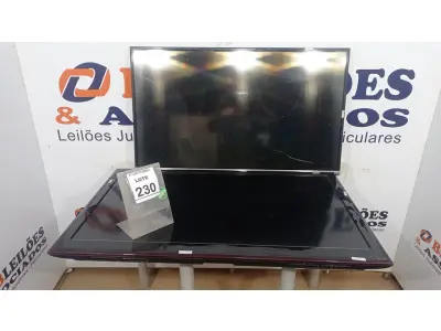 LOTE 230 - 02 TVS LCD 42’’ MARCAS LG E PANASONIC. (NO ESTADO) ATENÇÃO! FAZER A VISITAÇÃO ANTES DE ARREMATAR, NÃO SABEMOS SE FUNCIONA, LEILÃO NÃO TEM GARANTIA E NEM DEVOLUÇÃO, SUJEITO A POSSÍVEIS AVARIAS VISÍVEIS/OCULTAS E/OU AUSÊNCIA DE COMPONENTES.