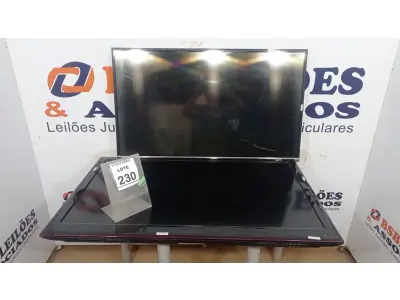 LOTE 230 - 02 TVS LCD 42’’ MARCAS LG E PANASONIC. (NO ESTADO) ATENÇÃO! FAZER A VISITAÇÃO ANTES DE ARREMATAR, NÃO SABEMOS SE FUNCIONA, LEILÃO NÃO TEM GARANTIA E NEM DEVOLUÇÃO, SUJEITO A POSSÍVEIS AVARIAS VISÍVEIS/OCULTAS E/OU AUSÊNCIA DE COMPONENTES.