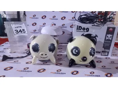 LOTE 345 - 02 CAIXINHAS DE SOM BLUETOOTH E 01 MATA MOSCAS. (NO ESTADO) ATENÇÃO! FAZER A VISITAÇÃO ANTES DE ARREMATAR, NÃO SABEMOS SE FUNCIONA, LEILÃO NÃO TEM GARANTIA E NEM DEVOLUÇÃO, SUJEITO A POSSÍVEIS AVARIAS VISÍVEIS/OCULTAS E/OU AUSÊNCIA DE COMPONENTES.
