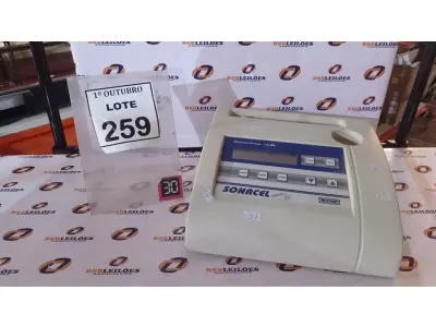 LOTE 259 - 01 APARELHO DE TERAPIA ULTRASSOM. (NO ESTADO) ATENÇÃO! FAZER A VISITAÇÃO ANTES DE ARREMATAR, NÃO SABEMOS SE FUNCIONA, LEILÃO NÃO TEM GARANTIA E NEM DEVOLUÇÃO, SUJEITO A POSSÍVEIS AVARIAS VISÍVEIS/OCULTAS E/OU AUSÊNCIA DE COMPONENTES.