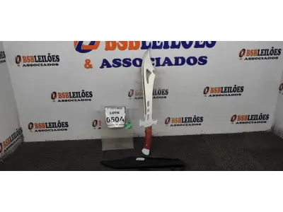 LOTE 050 - 01 FACÃO MEDIEVAL IMPORTADO AÇO INOXIDÁVEL CABO EM MADEIRA FULL TANG BAINHA DE NYLON TAMANHO TOTAL 50CM PESO 526G JÁ AFIADA. (NO ESTADO) ATENÇÃO! FAZER A VISITAÇÃO ANTES DE ARREMATAR, NÃO SABEMOS SE FUNCIONA, LEILÃO NÃO TEM GARANTIA E NEM DEVOLUÇÃO, SUJEITO A POSSÍVEIS AVARIAS VISÍVEIS/OCULTAS E/OU AUSÊNCIA DE COMPONENTES.