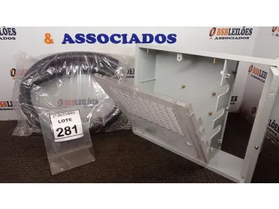 LOTE 281 - 01 AQUECEDOR MARCA BRITÂNIA. (NO ESTADO) ATENÇÃO! FAZER A VISITAÇÃO ANTES DE ARREMATAR, NÃO SABEMOS SE FUNCIONA, LEILÃO NÃO TEM GARANTIA E NEM DEVOLUÇÃO, SUJEITO A POSSÍVEIS AVARIAS VISÍVEIS/OCULTAS E/OU AUSÊNCIA DE COMPONENTES.