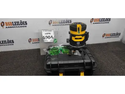 LOTE 090 - 01 NIVEL A LASER COM 2 BATERIAS MALETA ÓCULOS DE PROTEÇÃO. (NO ESTADO) ATENÇÃO! FAZER A VISITAÇÃO ANTES DE ARREMATAR, NÃO SABEMOS SE FUNCIONA, LEILÃO NÃO TEM GARANTIA E NEM DEVOLUÇÃO, SUJEITO A POSSÍVEIS AVARIAS VISÍVEIS/OCULTAS E/OU AUSÊNCIA DE COMPONENTES.