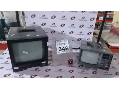 LOTE 346 - 02 TVS PORTÁTEIS. (NO ESTADO) ATENÇÃO! FAZER A VISITAÇÃO ANTES DE ARREMATAR, NÃO SABEMOS SE FUNCIONA, LEILÃO NÃO TEM GARANTIA E NEM DEVOLUÇÃO, SUJEITO A POSSÍVEIS AVARIAS VISÍVEIS/OCULTAS E/OU AUSÊNCIA DE COMPONENTES.