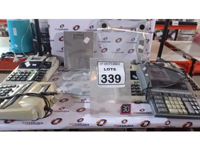 LOTE 339 - 05 CALCULADORAS E 03 BALANÇAS. (NO ESTADO) ATENÇÃO! FAZER A VISITAÇÃO ANTES DE ARREMATAR, NÃO SABEMOS SE FUNCIONA, LEILÃO NÃO TEM GARANTIA E NEM DEVOLUÇÃO, SUJEITO A POSSÍVEIS AVARIAS VISÍVEIS/OCULTAS E/OU AUSÊNCIA DE COMPONENTES.