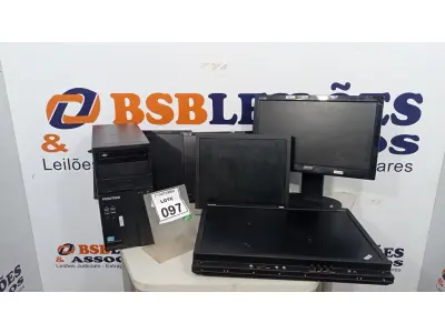 LOTE 097 - 05 MONITORES DE MARCAS E MODELOS DIVERSOS E 01 CPU MARCA POSITIVO. (NO ESTADO) ATENÇÃO! FAZER A VISITAÇÃO ANTES DE ARREMATAR, NÃO SABEMOS SE FUNCIONA, LEILÃO NÃO TEM GARANTIA E NEM DEVOLUÇÃO, SUJEITO A POSSÍVEIS AVARIAS VISÍVEIS/OCULTAS E/OU AUSÊNCIA DE COMPONENTES.