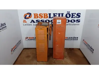 LOTE 366 - 02 CANCELAS AUTOMÁTICAS (SEM BRAÇO). (NO ESTADO) ATENÇÃO! FAZER A VISITAÇÃO ANTES DE ARREMATAR, NÃO SABEMOS SE FUNCIONA, LEILÃO NÃO TEM GARANTIA E NEM DEVOLUÇÃO, SUJEITO A POSSÍVEIS AVARIAS VISÍVEIS/OCULTAS E/OU AUSÊNCIA DE COMPONENTES.