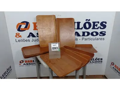 LOTE 093 - 20 PLACAS DE MADEIRA. (NO ESTADO) ATENÇÃO! FAZER A VISITAÇÃO ANTES DE ARREMATAR, NÃO SABEMOS SE FUNCIONA, LEILÃO NÃO TEM GARANTIA E NEM DEVOLUÇÃO, SUJEITO A POSSÍVEIS AVARIAS VISÍVEIS/OCULTAS E/OU AUSÊNCIA DE COMPONENTES.