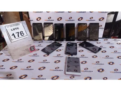 LOTE 176 - 10 CELULARES MARCA POSITIVO. (NO ESTADO) ATENÇÃO! FAZER A VISITAÇÃO ANTES DE ARREMATAR, NÃO SABEMOS SE FUNCIONA, LEILÃO NÃO TEM GARANTIA E NEM DEVOLUÇÃO, SUJEITO A POSSÍVEIS AVARIAS VISÍVEIS/OCULTAS E/OU AUSÊNCIA DE COMPONENTES
