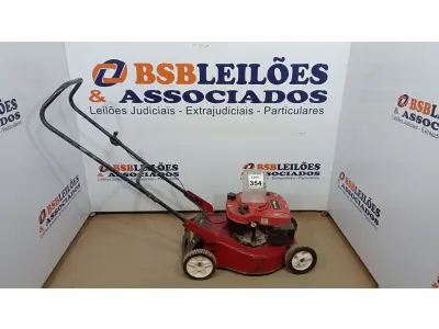 LOTE 354 - 01 MÁQUINA DE CORTAR GRAMA MODELO B4T-5000R MARCA BRANCO. (NO ESTADO) ATENÇÃO! FAZER A VISITAÇÃO ANTES DE ARREMATAR, NÃO SABEMOS SE FUNCIONA, LEILÃO NÃO TEM GARANTIA E NEM DEVOLUÇÃO, SUJEITO A POSSÍVEIS AVARIAS VISÍVEIS/OCULTAS E/OU AUSÊNCIA DE COMPONENTES.