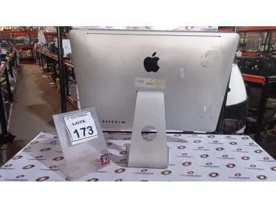 LOTE 173 - 01 IMAC APPLE. (NO ESTADO) ATENÇÃO! FAZER A VISITAÇÃO ANTES DE ARREMATAR, NÃO SABEMOS SE FUNCIONA, LEILÃO NÃO TEM GARANTIA E NEM DEVOLUÇÃO, SUJEITO A POSSÍVEIS AVARIAS VISÍVEIS/OCULTAS E/OU AUSÊNCIA DE COMPONENTES.