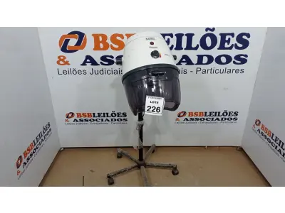 LOTE 226 - 01 SECADOR DE CABELO PROFISSIONAL MARCA MEGA BELL. (NO ESTADO) ATENÇÃO! FAZER A VISITAÇÃO ANTES DE ARREMATAR, NÃO SABEMOS SE FUNCIONA, LEILÃO NÃO TEM GARANTIA E NEM DEVOLUÇÃO, SUJEITO A POSSÍVEIS AVARIAS VISÍVEIS/OCULTAS E/OU AUSÊNCIA DE COMPONENTES.