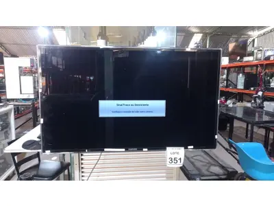 LOTE 351 - 01 TV LCD 40’’ MARCA SAMSUNG. (NO ESTADO) ATENÇÃO! FAZER A VISITAÇÃO ANTES DE ARREMATAR, NÃO SABEMOS SE FUNCIONA, LEILÃO NÃO TEM GARANTIA E NEM DEVOLUÇÃO, SUJEITO A POSSÍVEIS AVARIAS VISÍVEIS/OCULTAS E/OU AUSÊNCIA DE COMPONENTES.