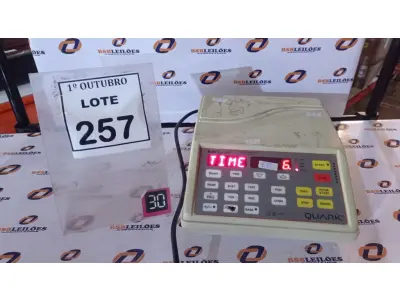 LOTE 257 - 01 GERADOR UNIVERSAL DE PULSOS. (NO ESTADO) ATENÇÃO! FAZER A VISITAÇÃO ANTES DE ARREMATAR, NÃO SABEMOS SE FUNCIONA, LEILÃO NÃO TEM GARANTIA E NEM DEVOLUÇÃO, SUJEITO A POSSÍVEIS AVARIAS VISÍVEIS/OCULTAS E/OU AUSÊNCIA DE COMPONENTES.