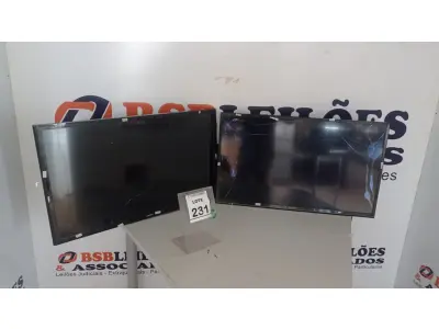 LOTE 231 - 02 TVS LCD 32’’ MARCAS SAMSUNG E PANASONIC. (NO ESTADO) ATENÇÃO! FAZER A VISITAÇÃO ANTES DE ARREMATAR, NÃO SABEMOS SE FUNCIONA, LEILÃO NÃO TEM GARANTIA E NEM DEVOLUÇÃO, SUJEITO A POSSÍVEIS AVARIAS VISÍVEIS/OCULTAS E/OU AUSÊNCIA DE COMPONENTES.