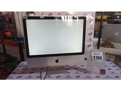 LOTE 198 - 01 IMAC APPLE. (NO ESTADO) ATENÇÃO! FAZER A VISITAÇÃO ANTES DE ARREMATAR, NÃO SABEMOS SE FUNCIONA, LEILÃO NÃO TEM GARANTIA E NEM DEVOLUÇÃO, SUJEITO A POSSÍVEIS AVARIAS VISÍVEIS/OCULTAS E/OU AUSÊNCIA DE COMPONENTES.