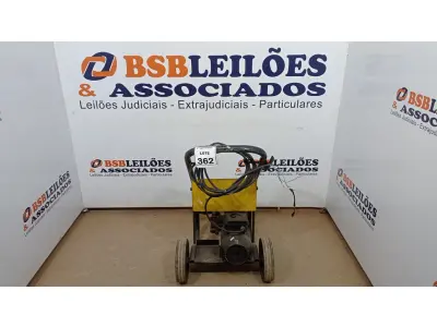 LOTE 362 - 01 LAVADORA DE ALTA PRESSÃO (INCOMPLETA). (NO ESTADO) ATENÇÃO! FAZER A VISITAÇÃO ANTES DE ARREMATAR, NÃO SABEMOS SE FUNCIONA, LEILÃO NÃO TEM GARANTIA E NEM DEVOLUÇÃO, SUJEITO A POSSÍVEIS AVARIAS VISÍVEIS/OCULTAS E/OU AUSÊNCIA DE COMPONENTES.