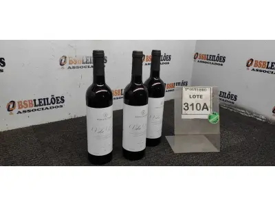 LOTE 310 - 03 GARRAFAS DE VINHO TINTO VALA REAL PORTUGUÊS SAFRA 2019 750ML. (NO ESTADO) ATENÇÃO! FAZER A VISITAÇÃO ANTES DE ARREMATAR, NÃO SABEMOS SE FUNCIONA, LEILÃO NÃO TEM GARANTIA E NEM DEVOLUÇÃO, SUJEITO A POSSÍVEIS AVARIAS VISÍVEIS/OCULTAS E/OU AUSÊNCIA DE COMPONENTES.