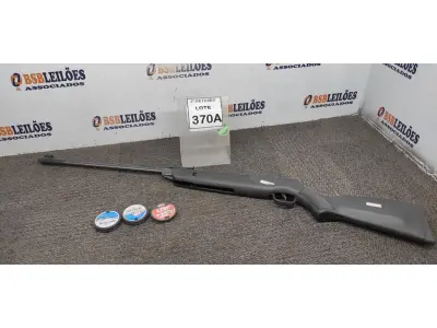 LOTE 370 - 01 ESPINGARDA DE CHUMBINHO 5.5MM MARCA ROSSI COM 03 CAIXAS DE CHUMBO. (NO ESTADO) ATENÇÃO! FAZER A VISITAÇÃO ANTES DE ARREMATAR, NÃO SABEMOS SE FUNCIONA, LEILÃO NÃO TEM GARANTIA E NEM DEVOLUÇÃO, SUJEITO A POSSÍVEIS AVARIAS VISÍVEIS/OCULTAS E/OU AUSÊNCIA DE COMPONENTES.